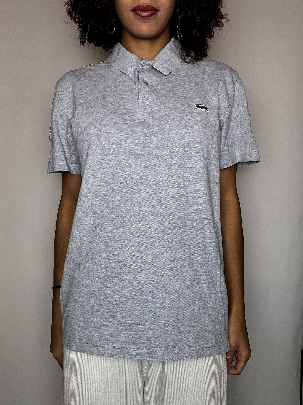 Polo manches courtes avec détail gris LACOSTE M vintage