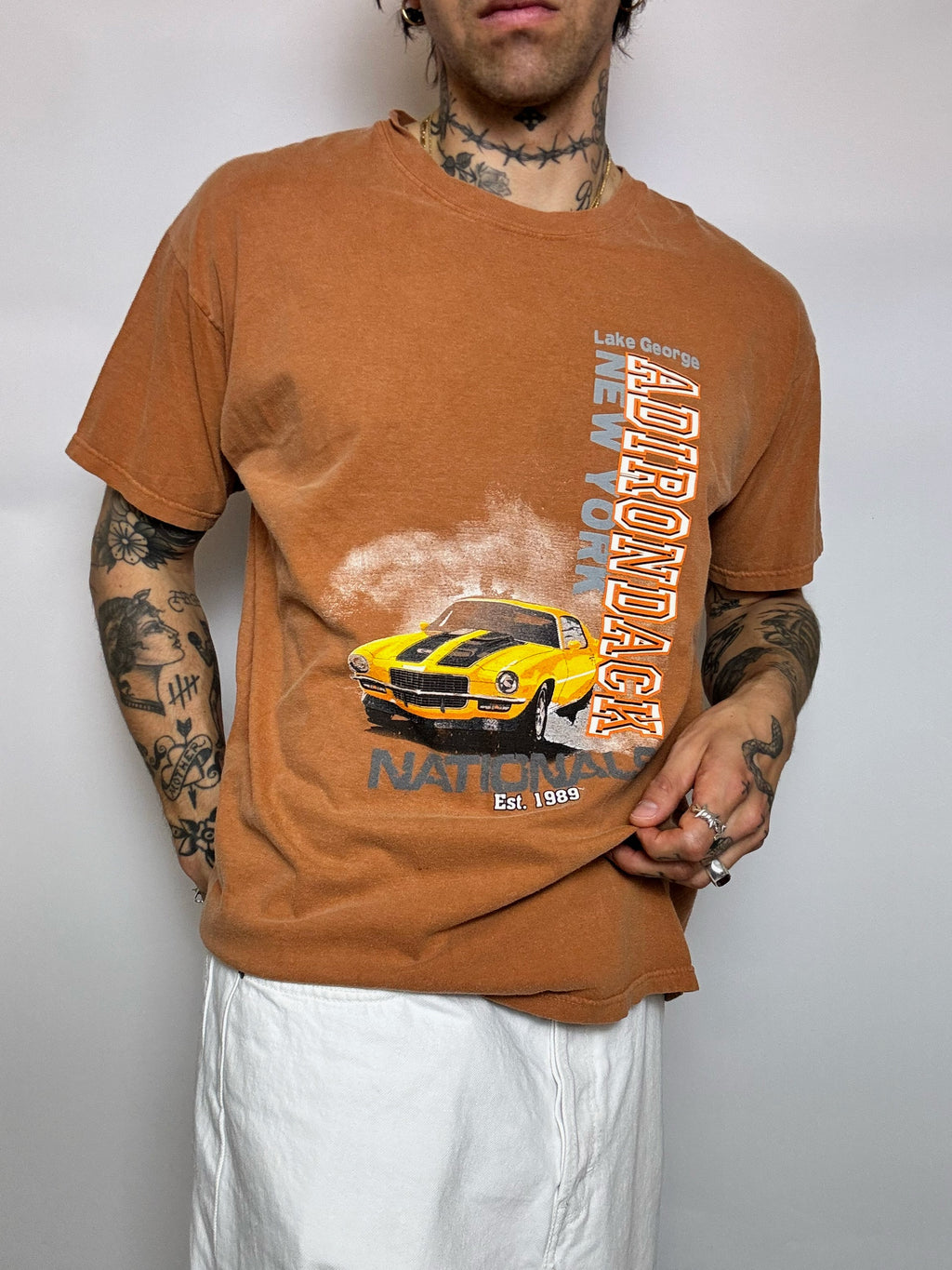 ADIRONDACK NATIONALS CAR SHOW L vintage tobacco t-shirt