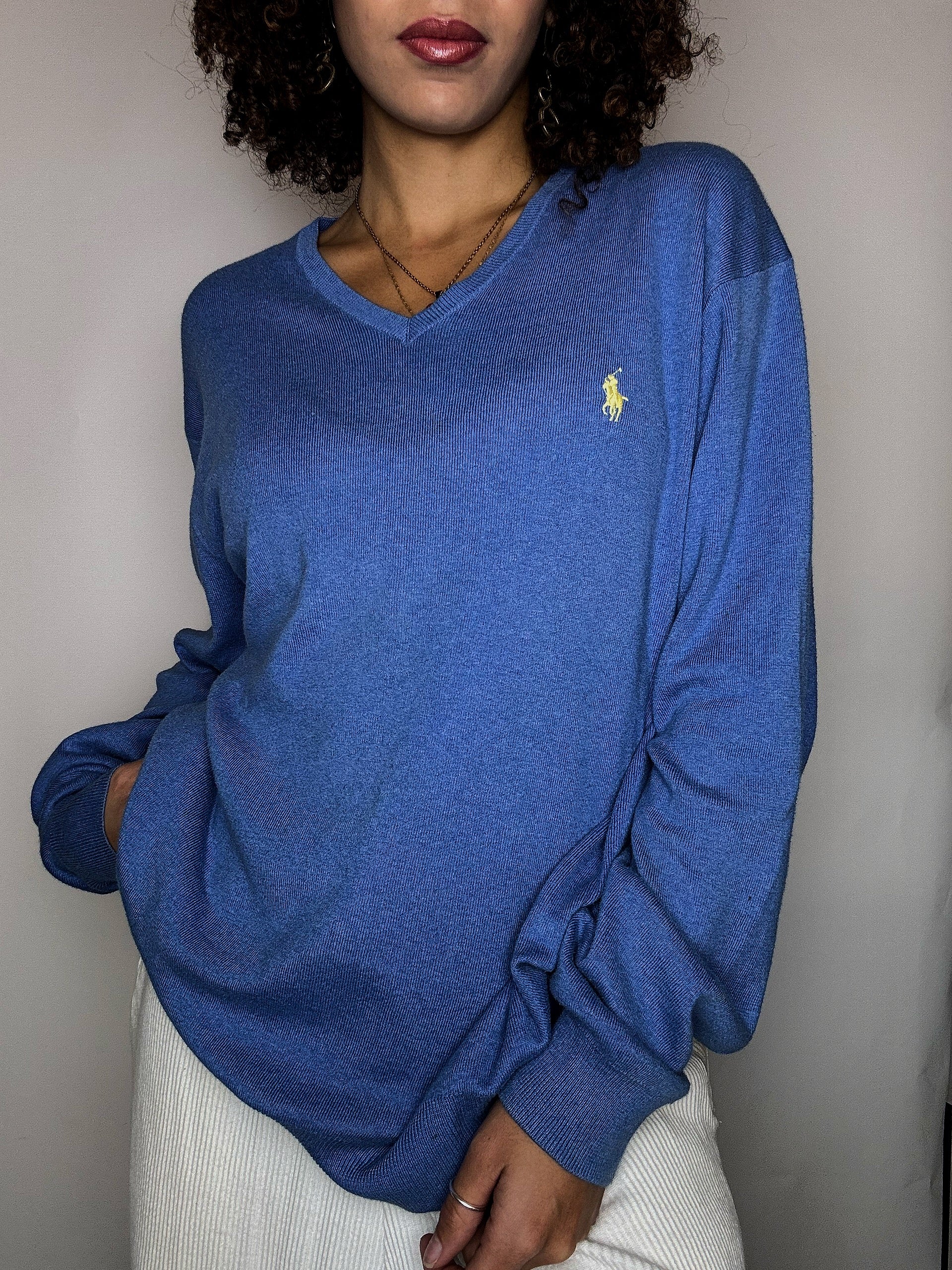 Vintage RALPH LAUREN M blauer V-Ausschnitt-Pullover