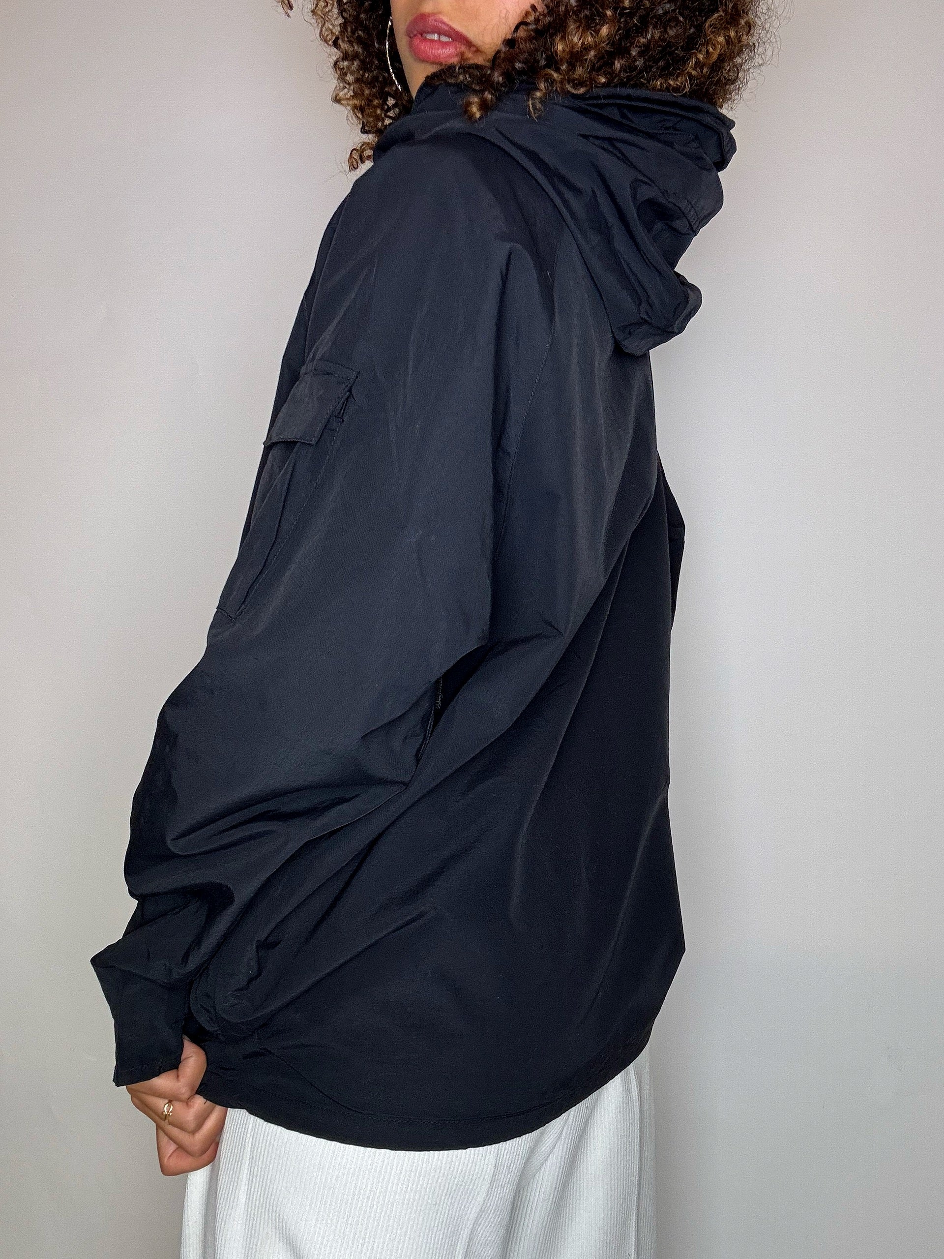 Vintage CARHARTT black windbreaker jacket XS