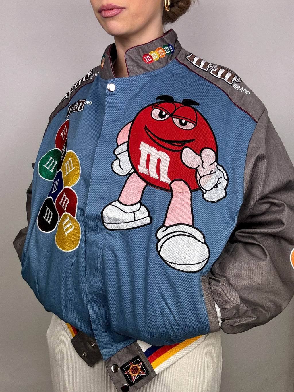JH DESIGN x NASCAR M&amp;M's L blaue Kollektionsjacke