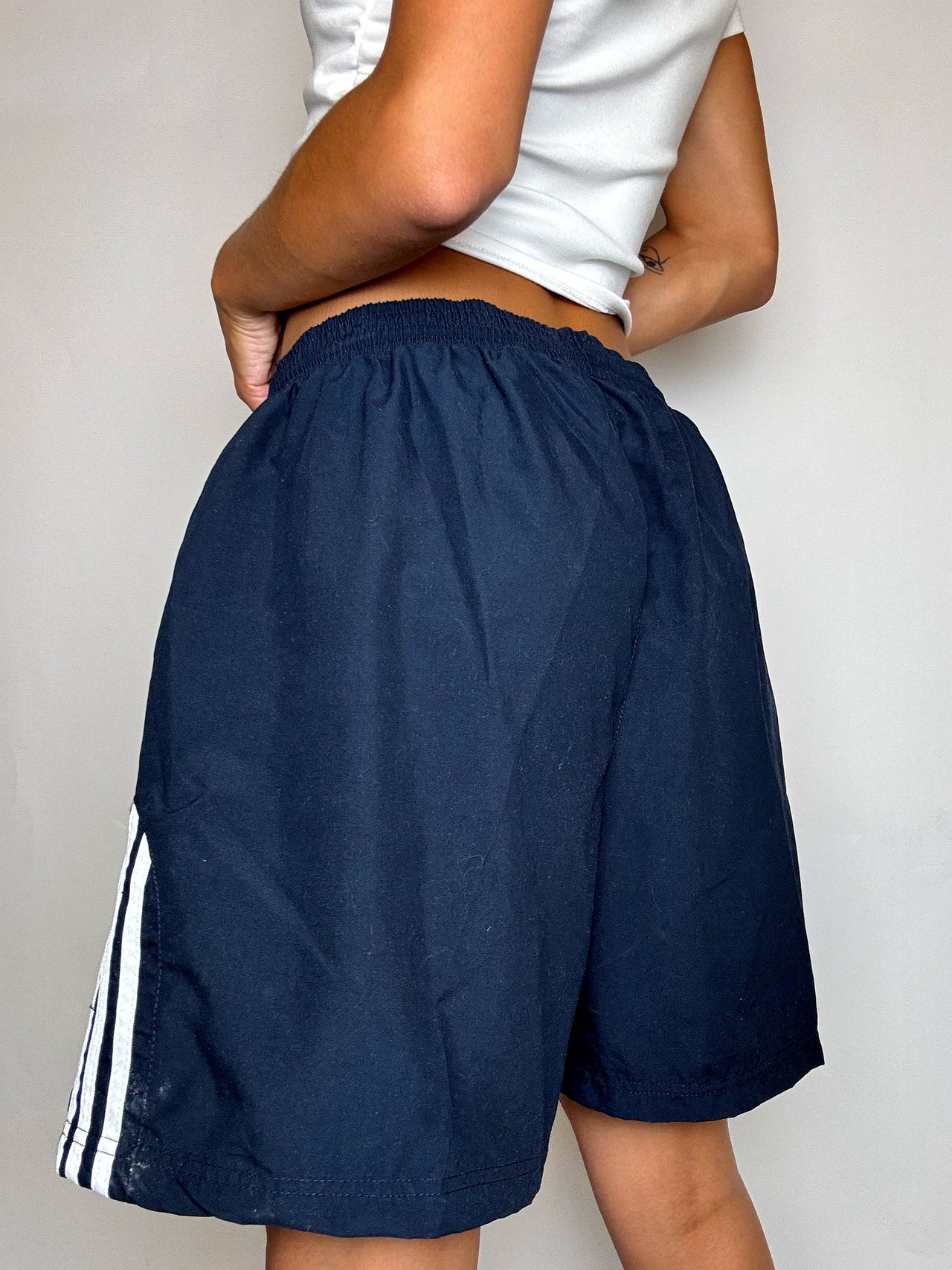 Short de sport noir ADIDAS S vintage