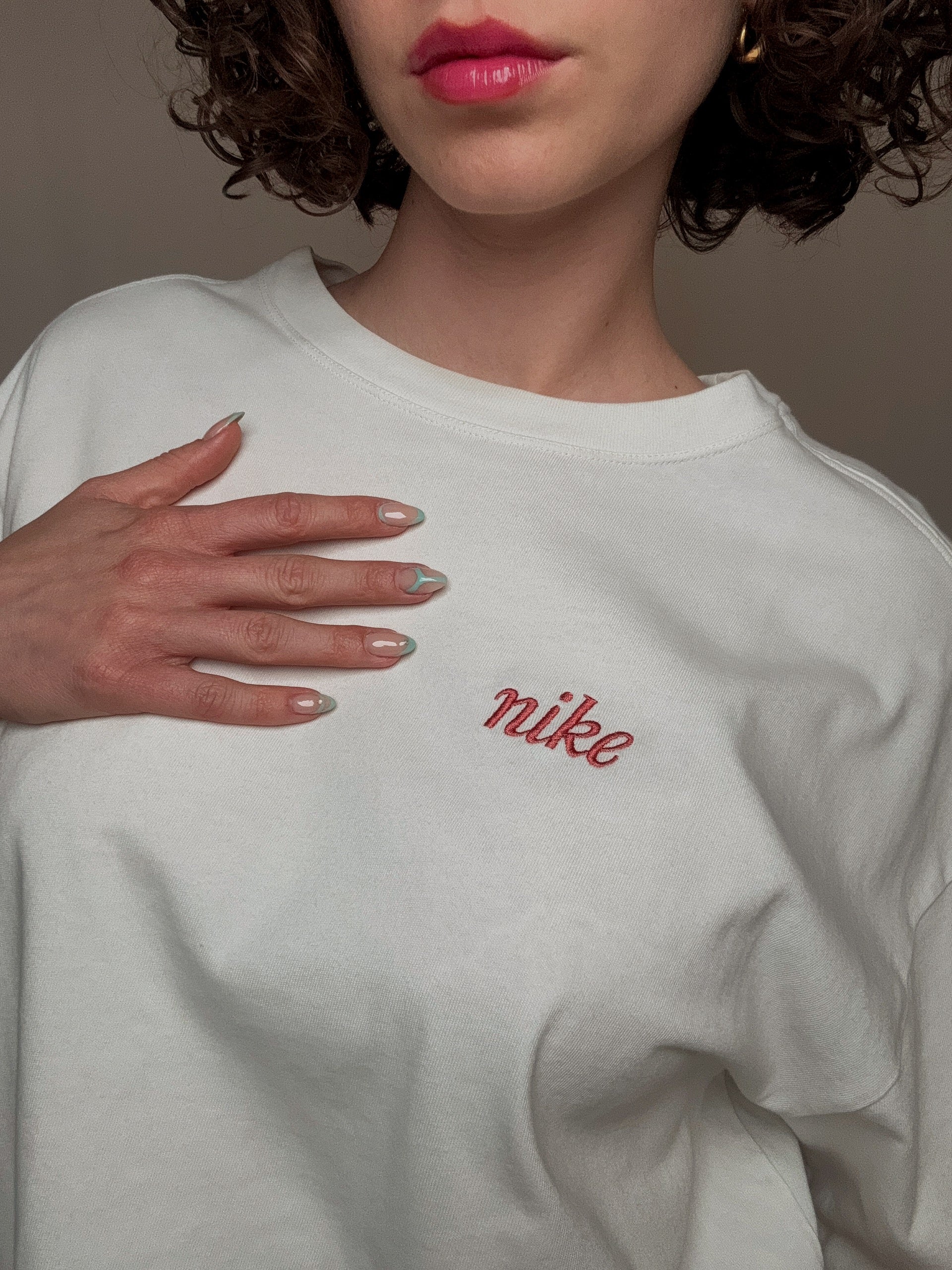 Vintage Nike besticktes weißes T-Shirt L