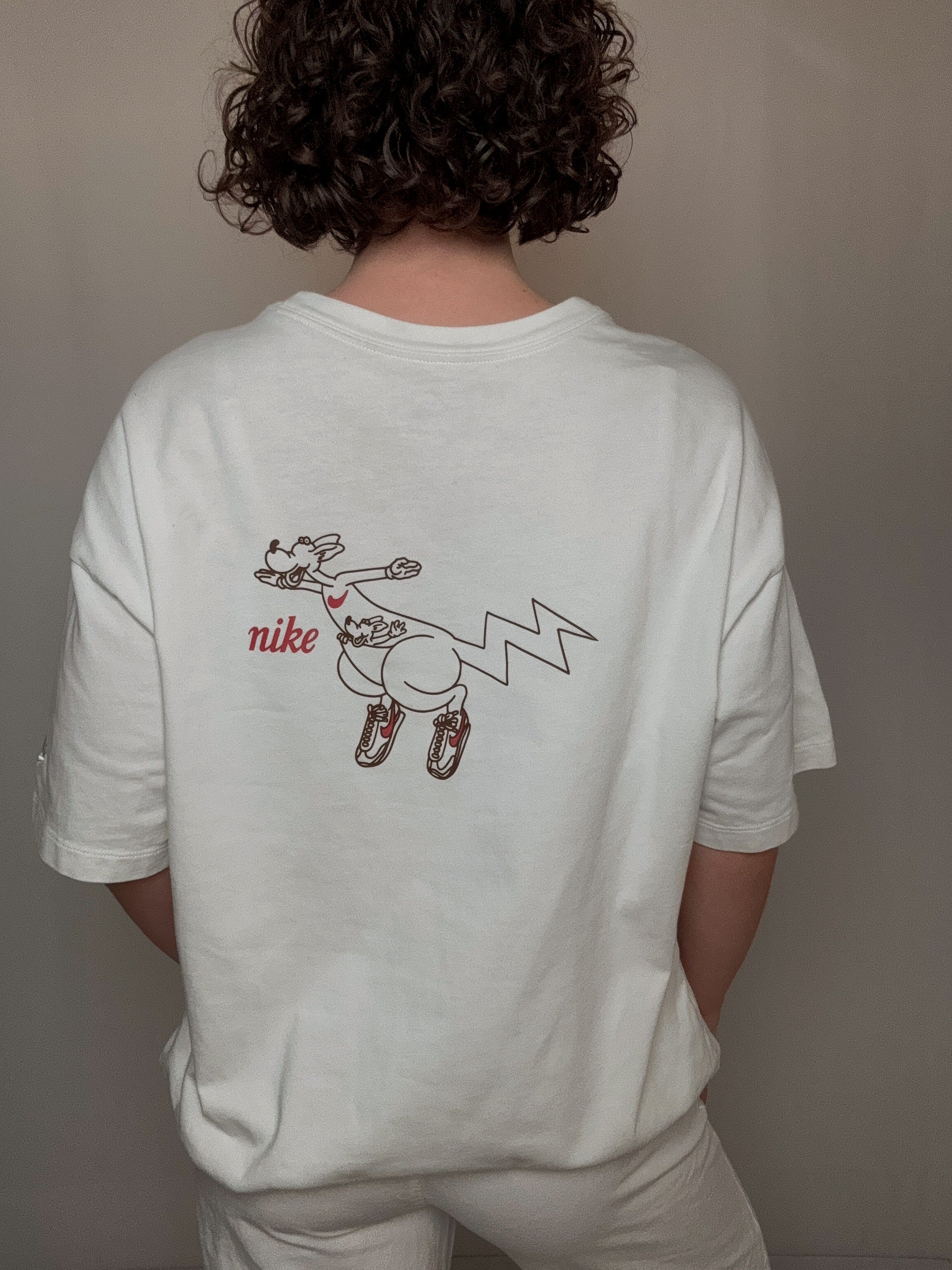 Vintage Nike besticktes weißes T-Shirt L