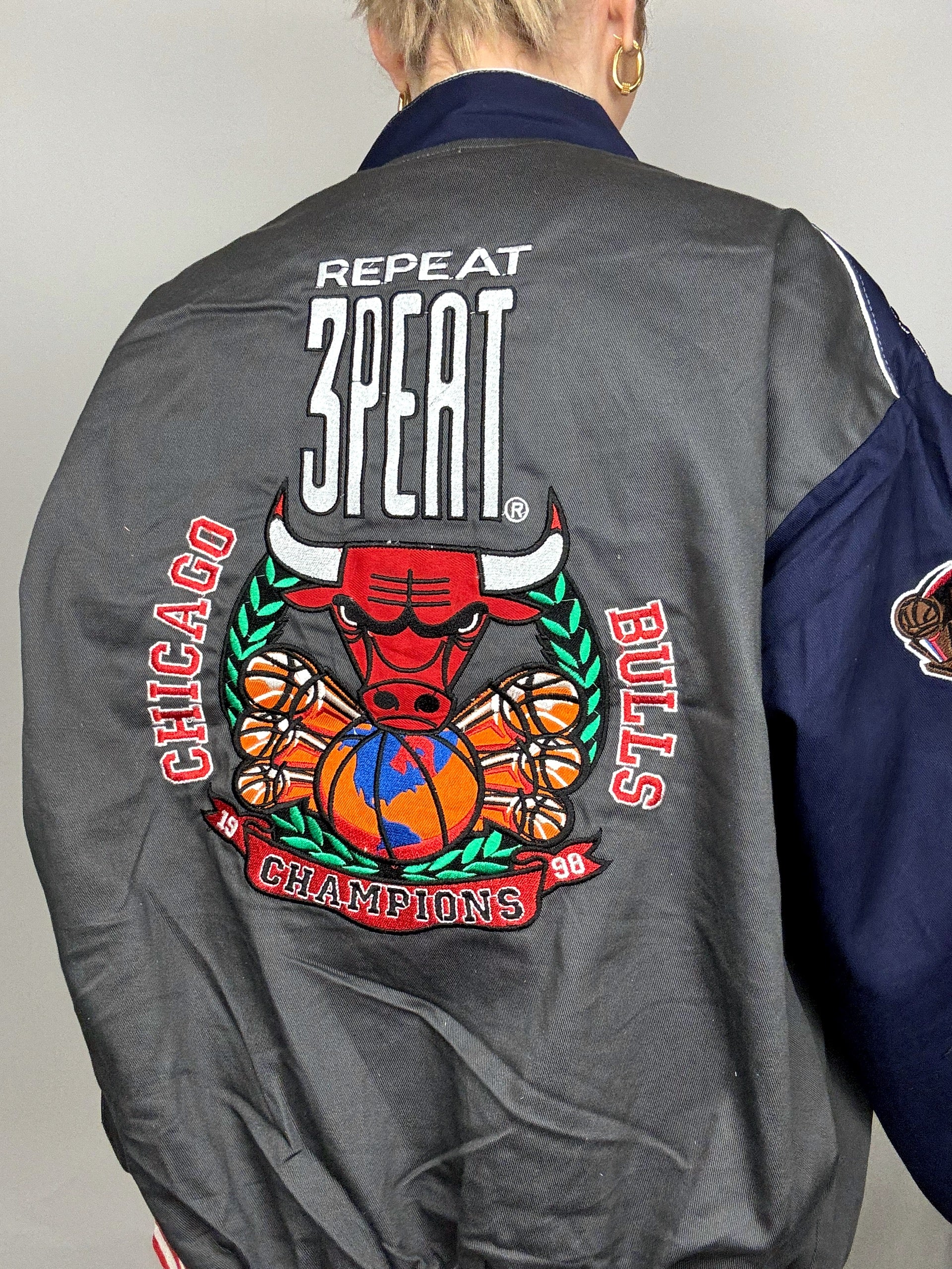 Veste de collection grise JH DESIGN x NBA BULLS XL