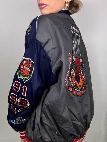 Veste de collection grise JH DESIGN x NBA BULLS XL