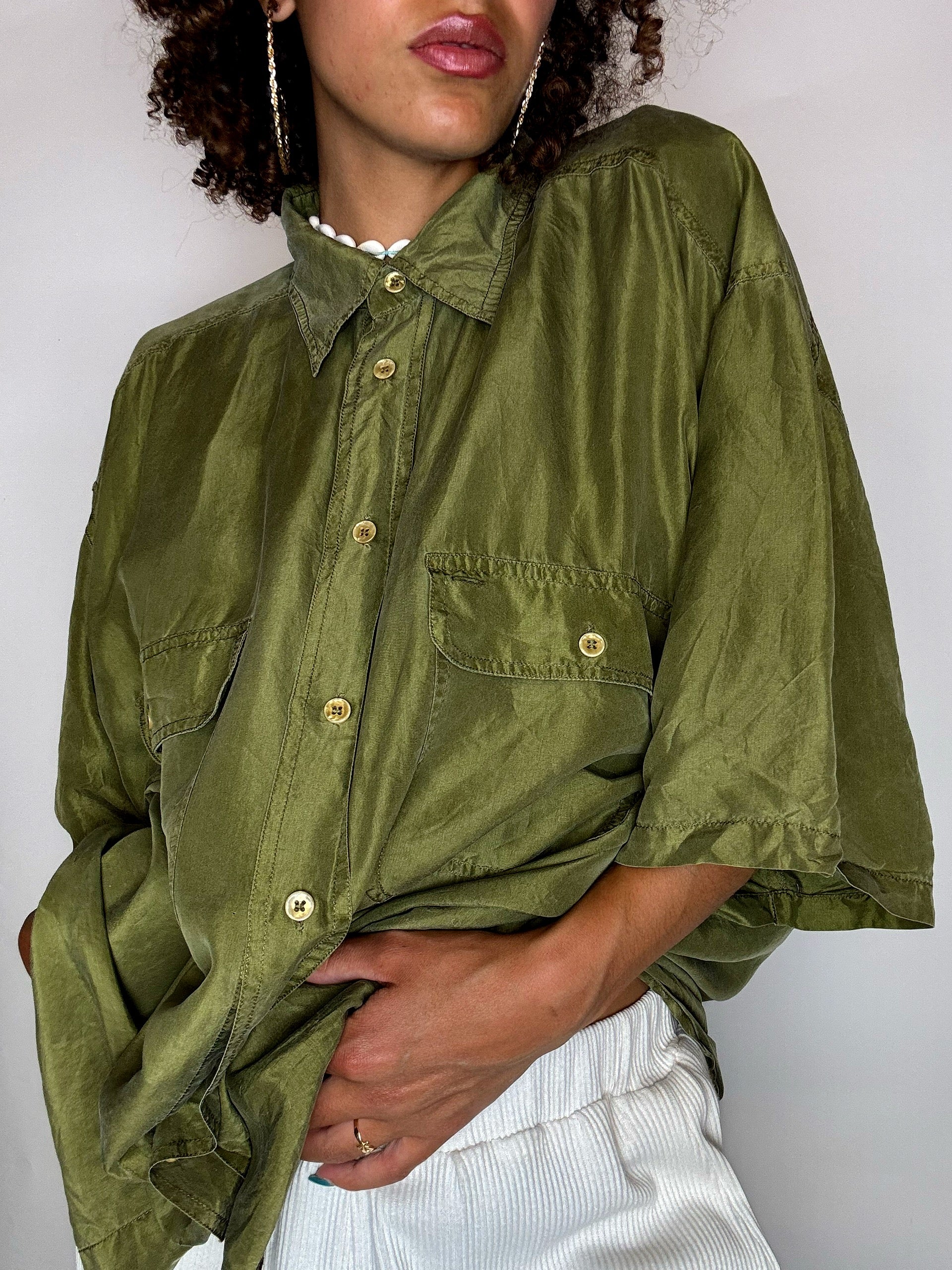 Chemise en soie kaki L vintage
