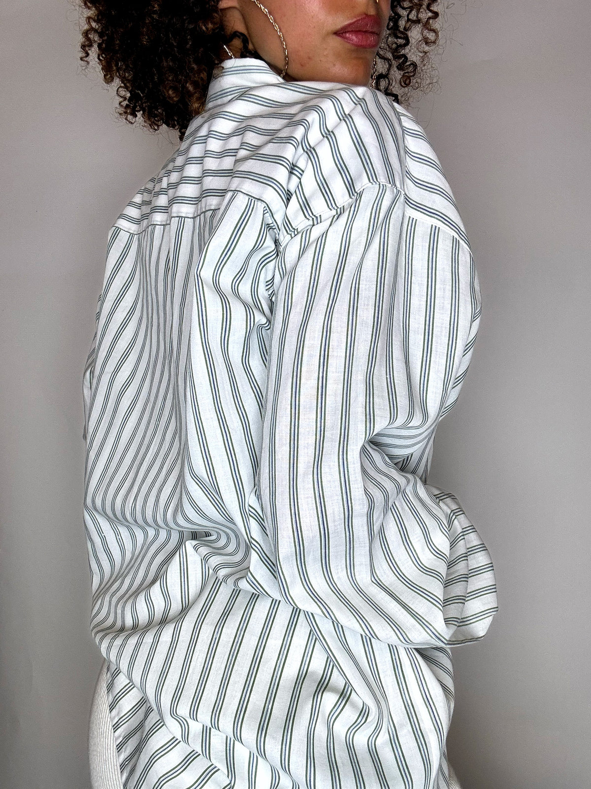 Vintage XL blue striped shirt
