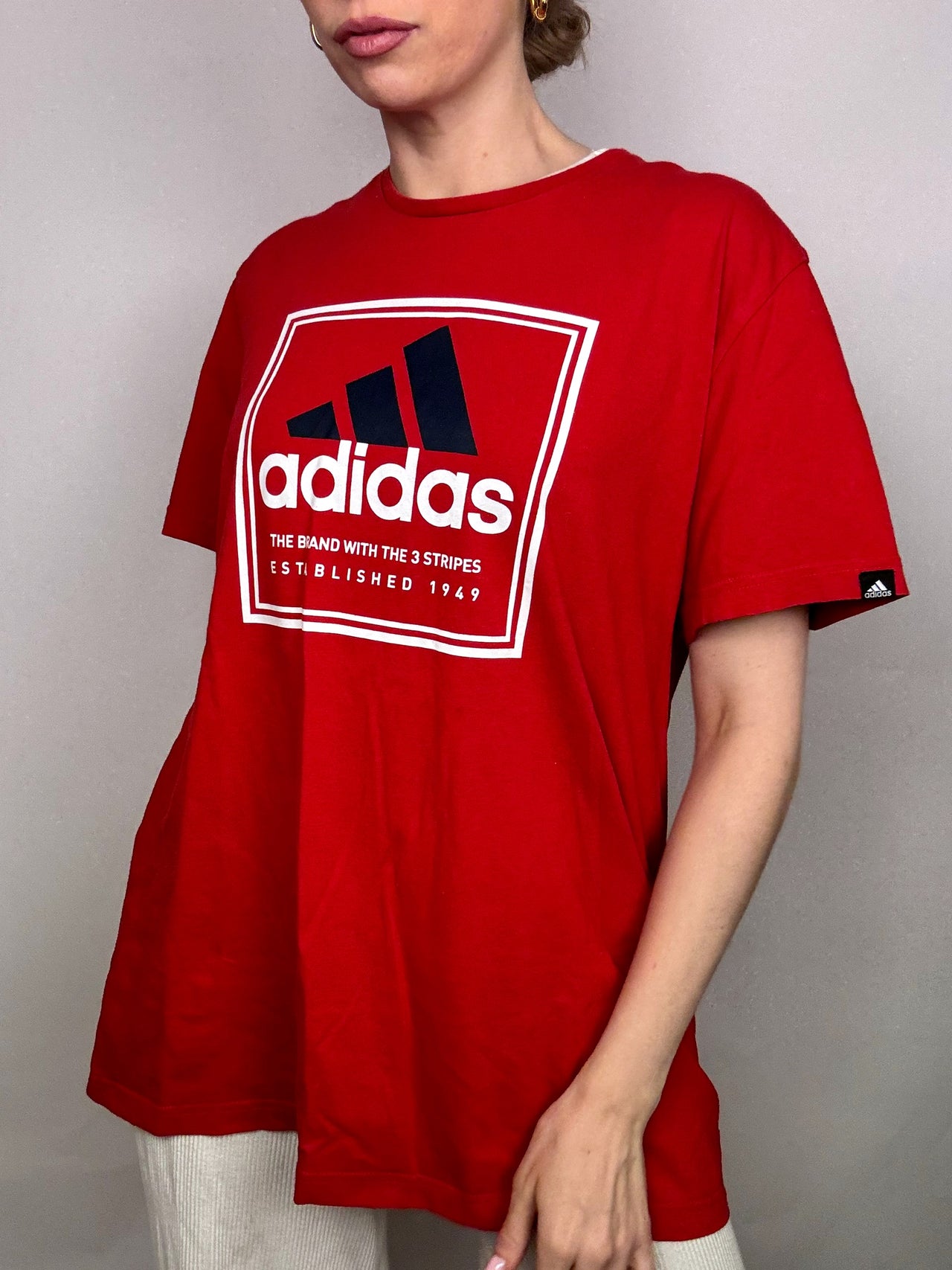 ADIDAS L Vintage rotes T-Shirt