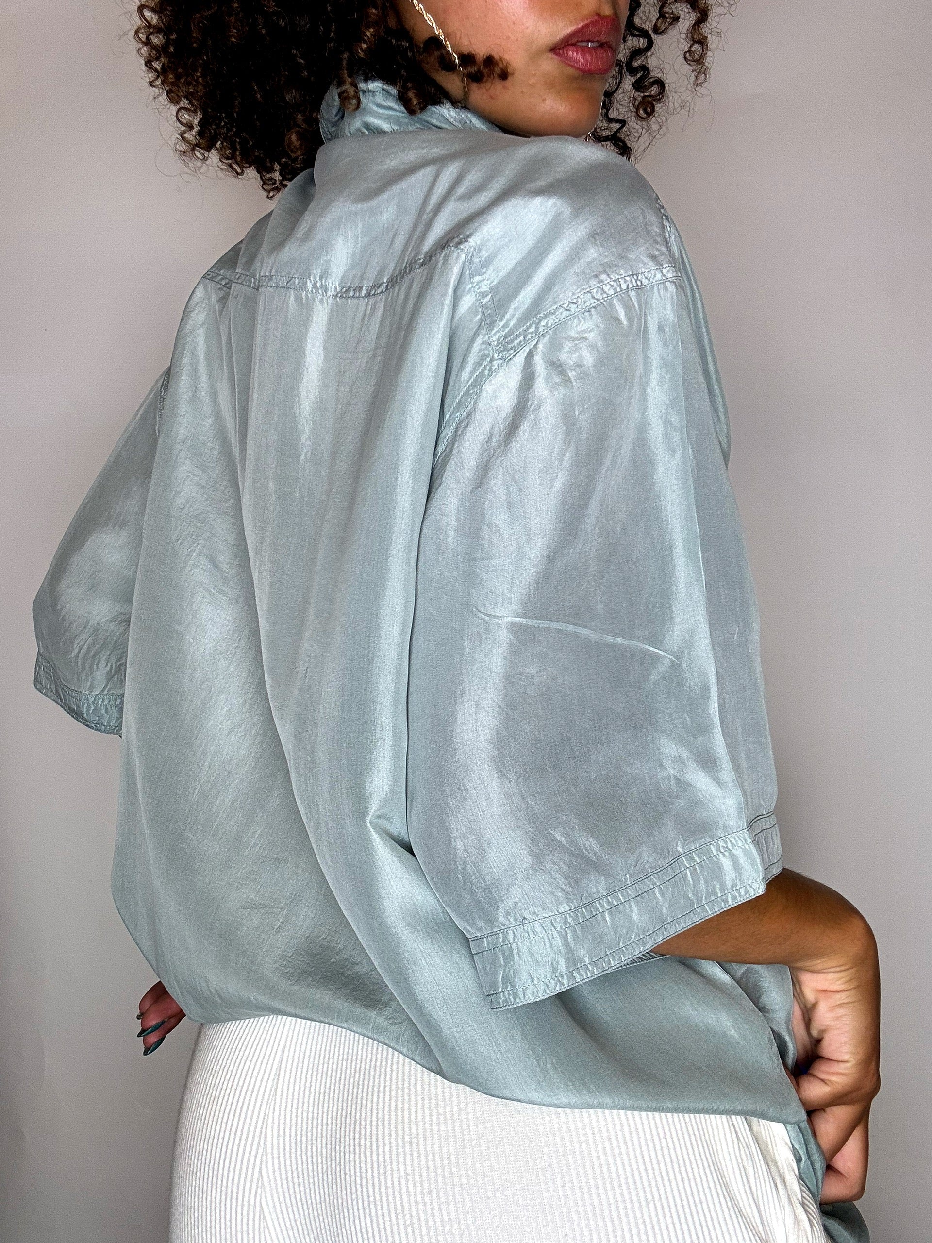 Vintage mint green short-sleeved silk shirt size L