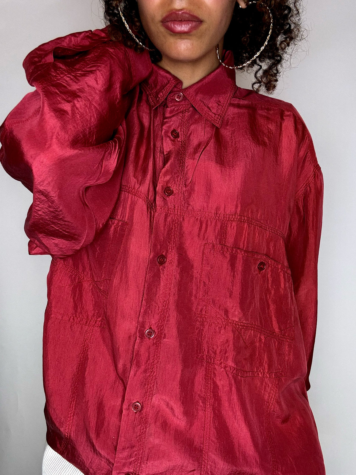 Chemise en soie rouge M vintage