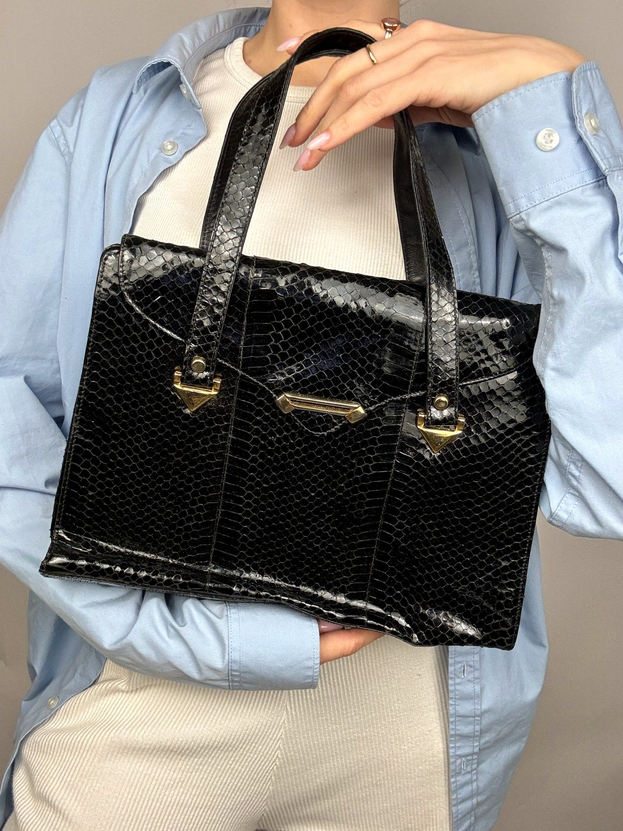 Sac en cuir noir effet python vintage