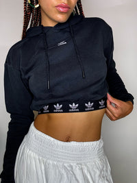 ADIDAS black cropped sweatshirt XS vintage