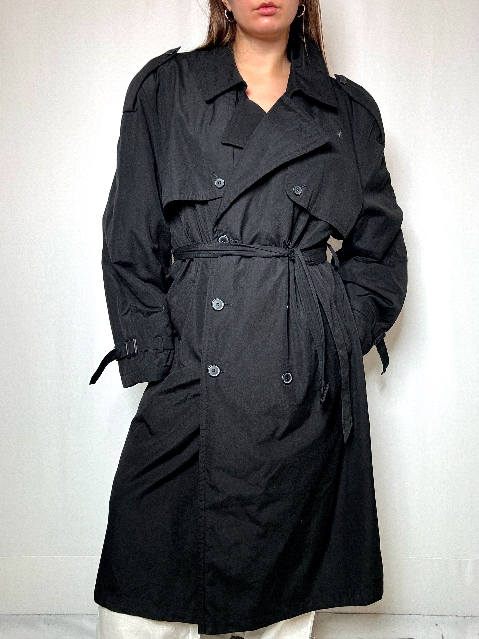 Vintage black thick trench coat XL