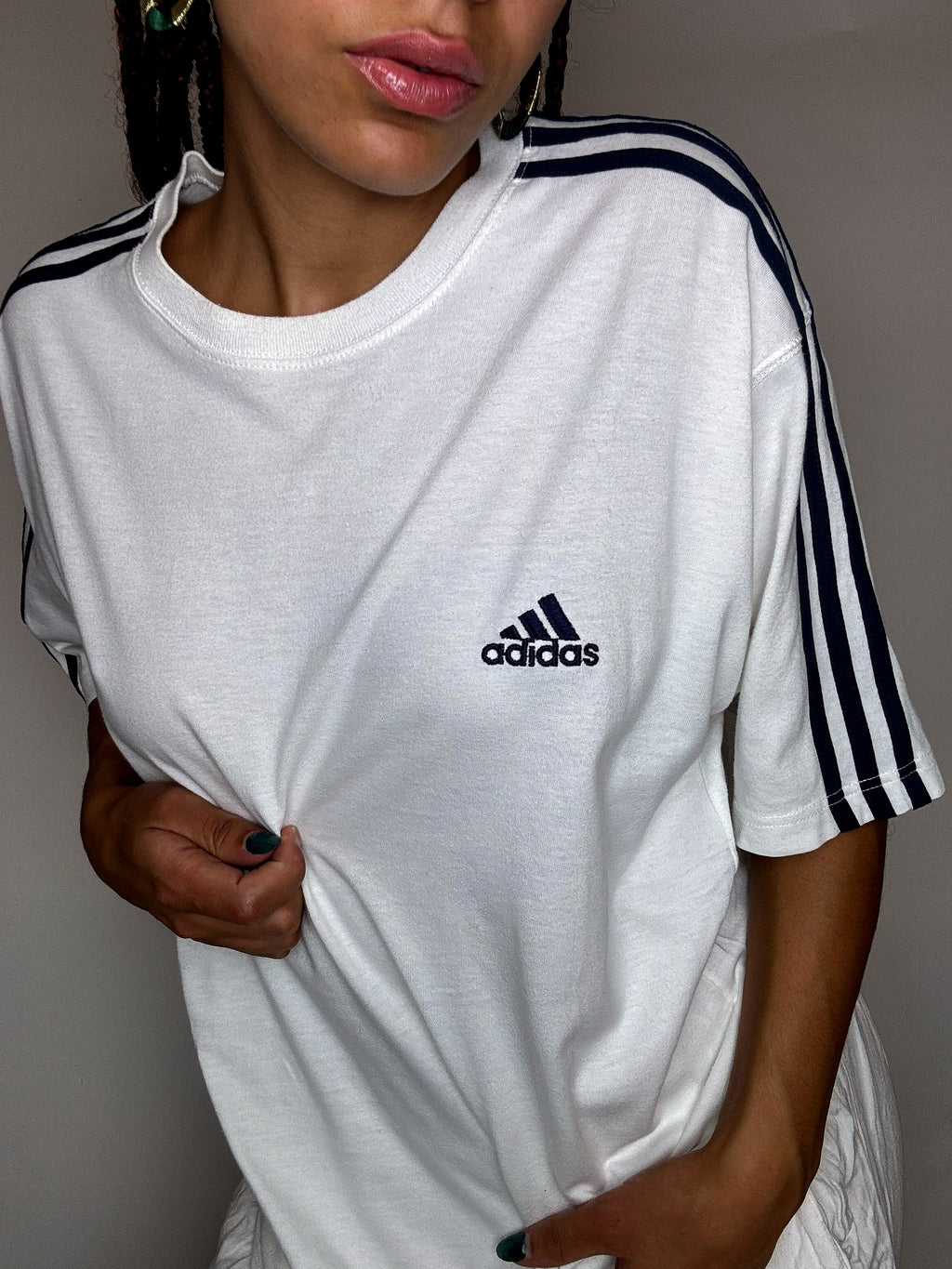 ADIDAS M Vintage weißes T-Shirt