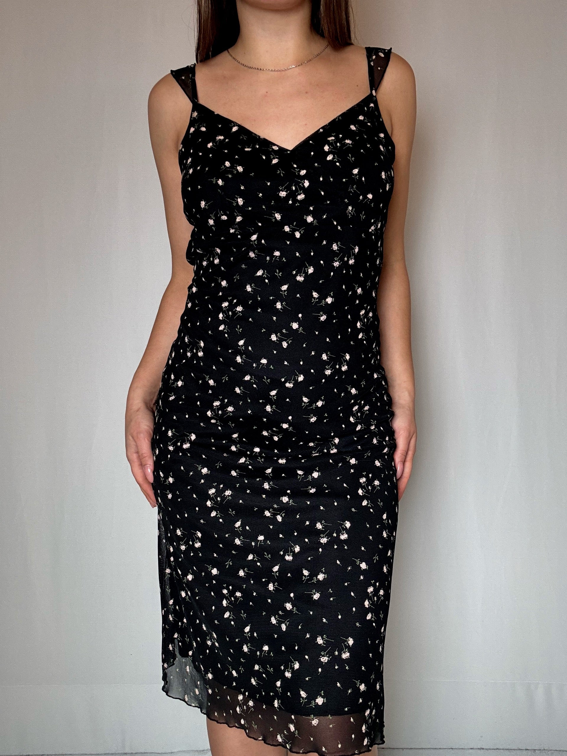 Robe noire à fleurs à bretelles M/L vintage