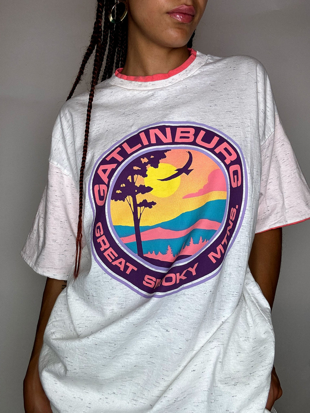 Vintage-T-Shirt in meliertem Weiß mit L-Aufdruck
