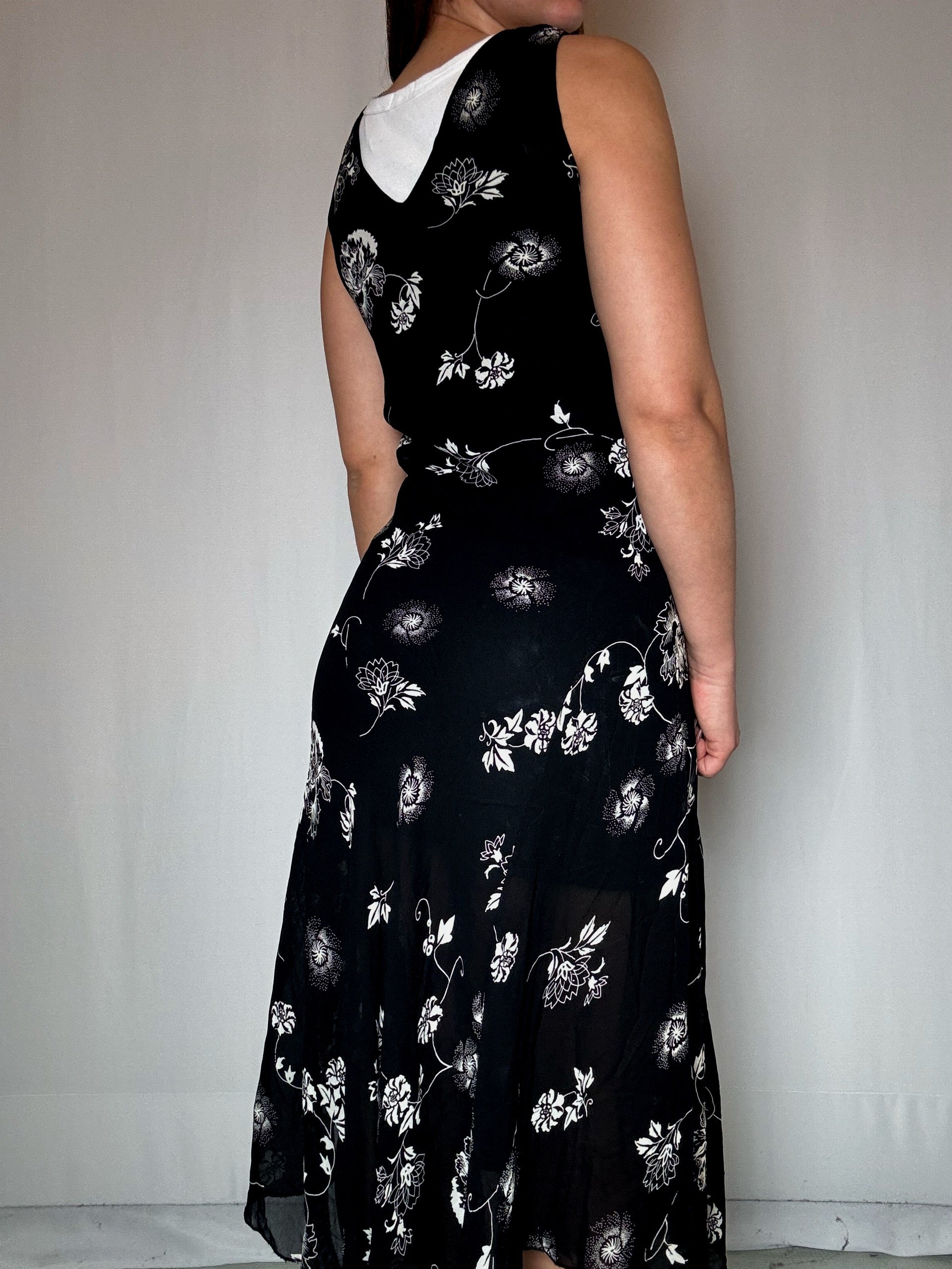 Robe longue cintrée et fluide M vintage