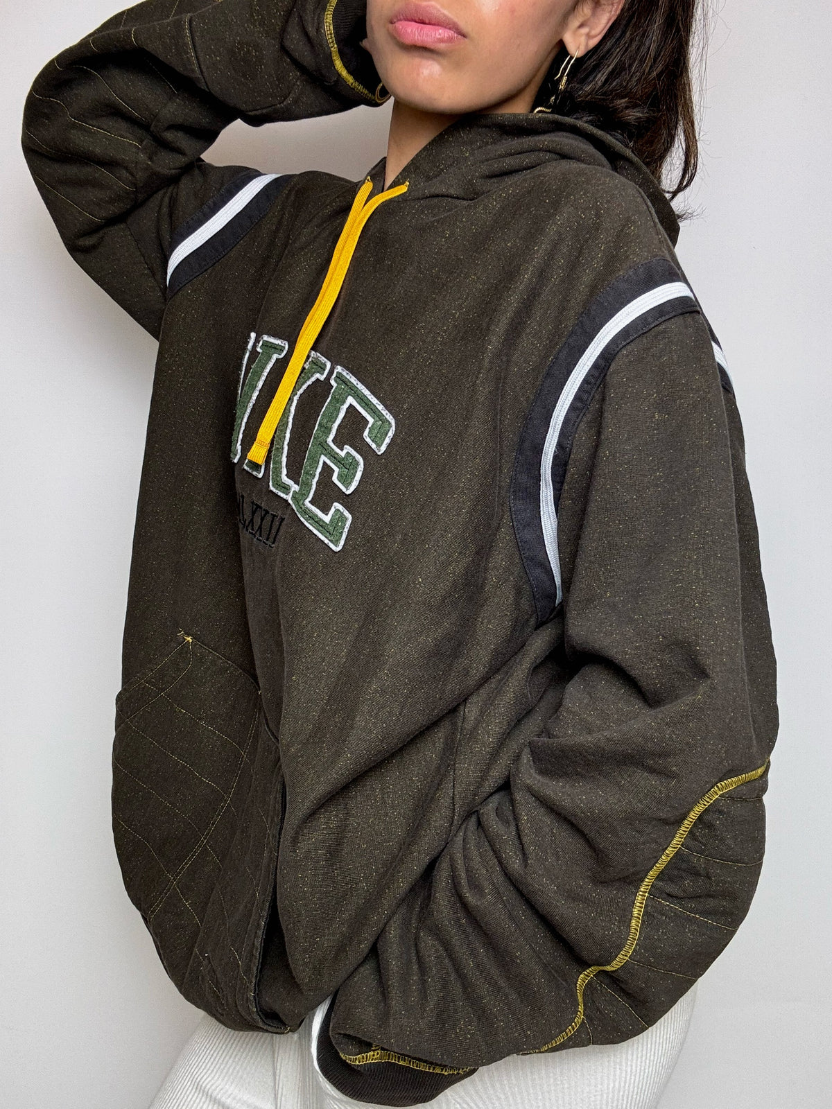Vintage XL Khaki Nike Hoodie