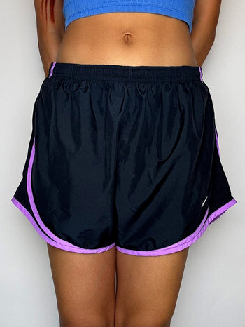 Short de sport noir NIKE L vintage