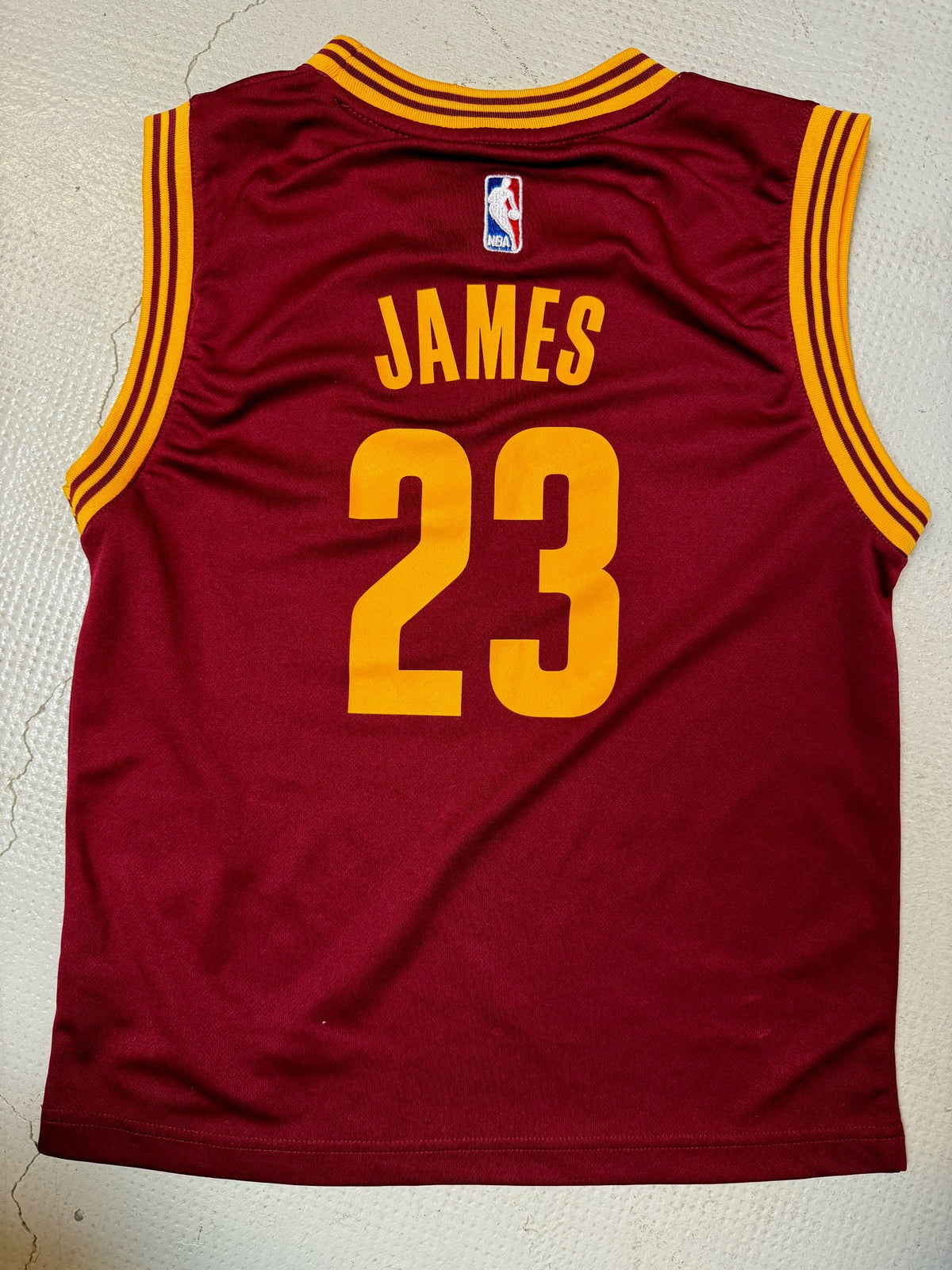 JAMES adidas Basketballtrikot Größe 10/12A