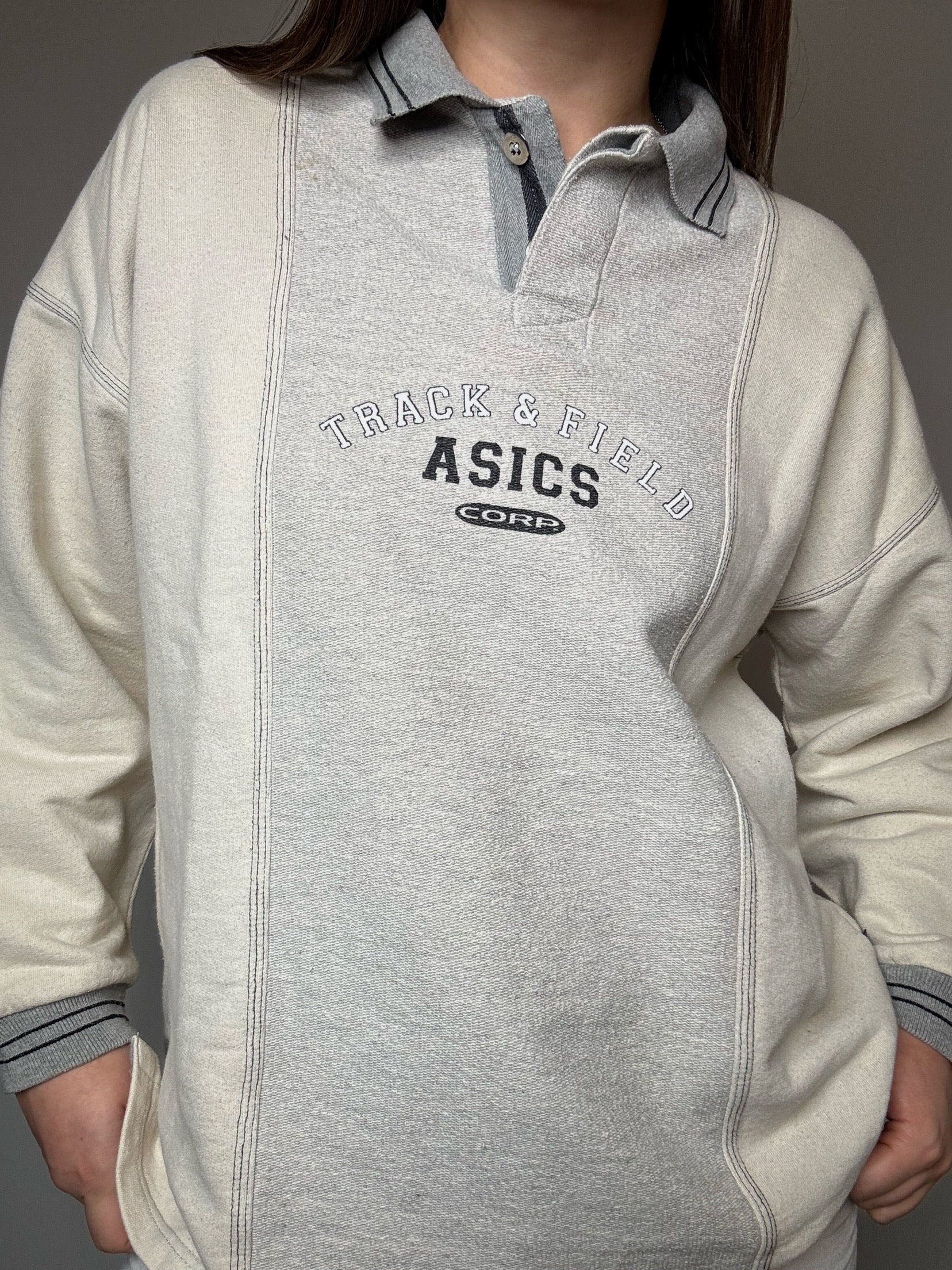 Vintage beige Asics L polo sweatshirt