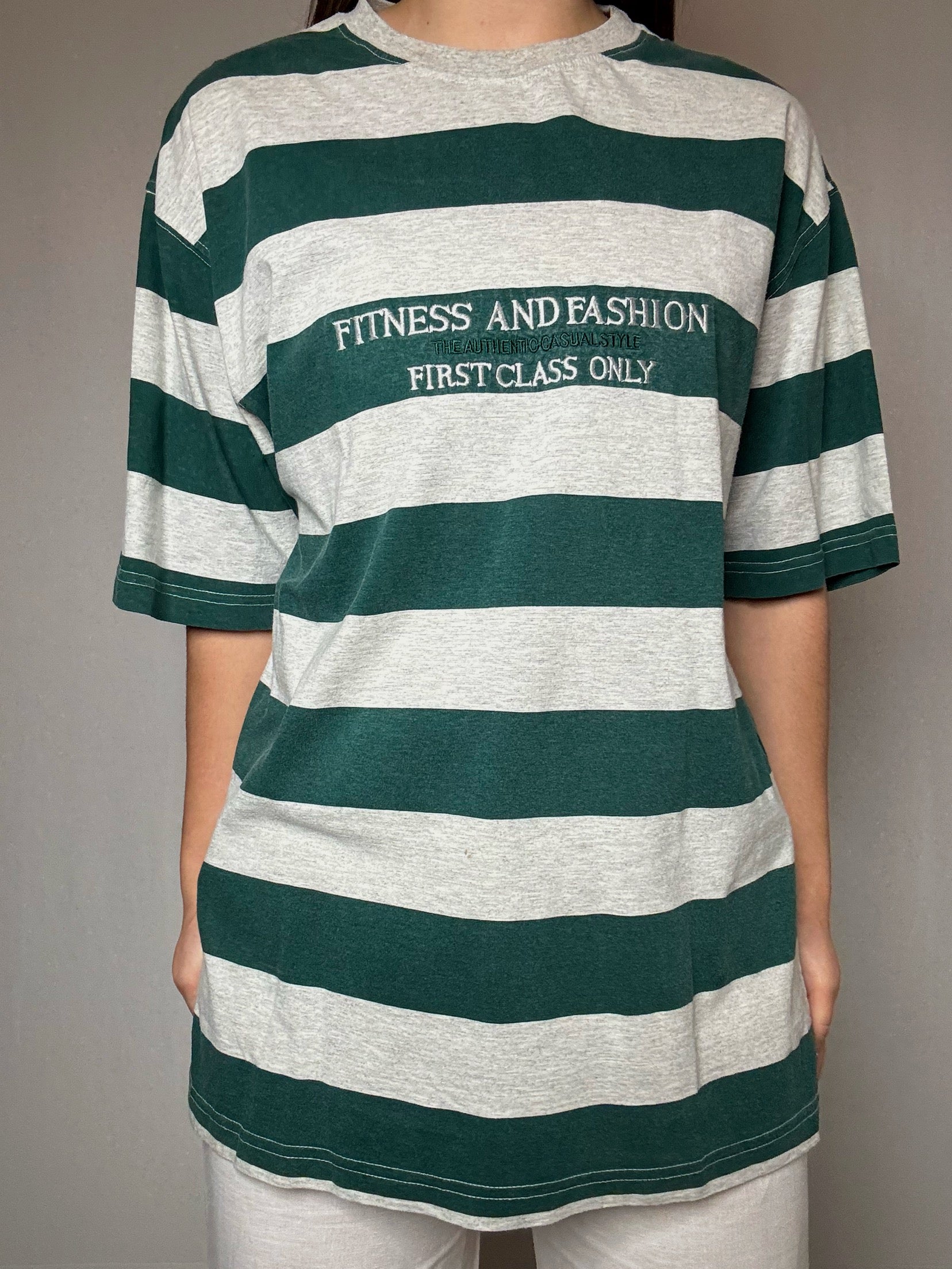 Gestreiftes T-Shirt, grau und grün, bestickt, Gr. L, Vintage