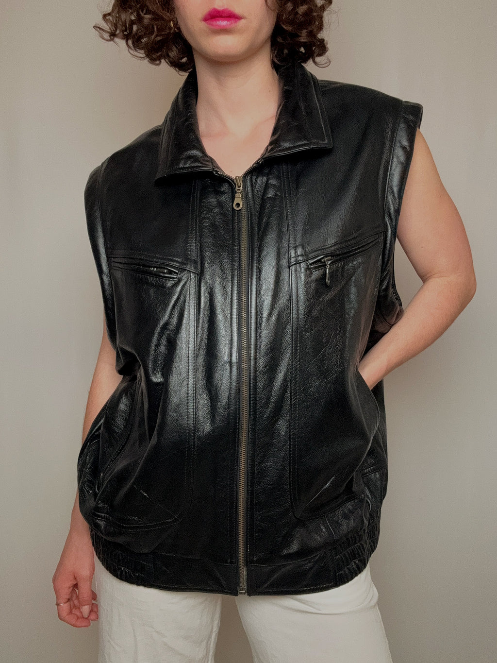 Vintage black leather waistcoat XL