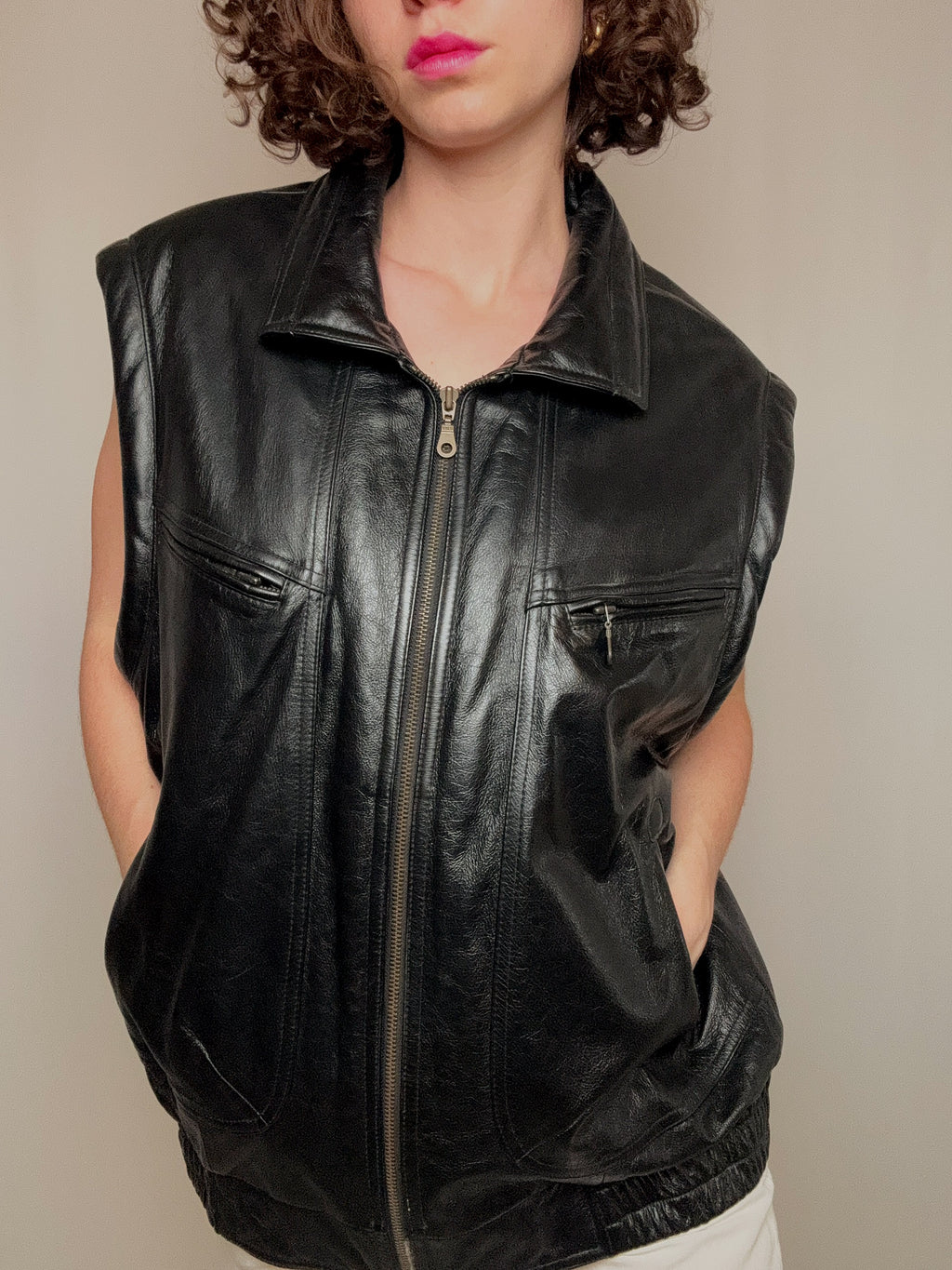 Vintage black leather waistcoat XL