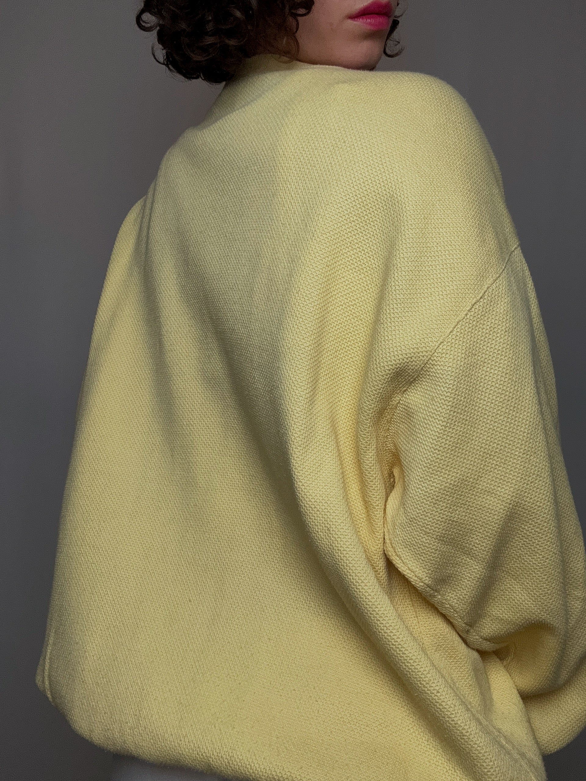 gelbe XXL Vintage-Strickjacke