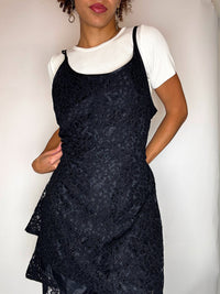 Vintage black lace dress M