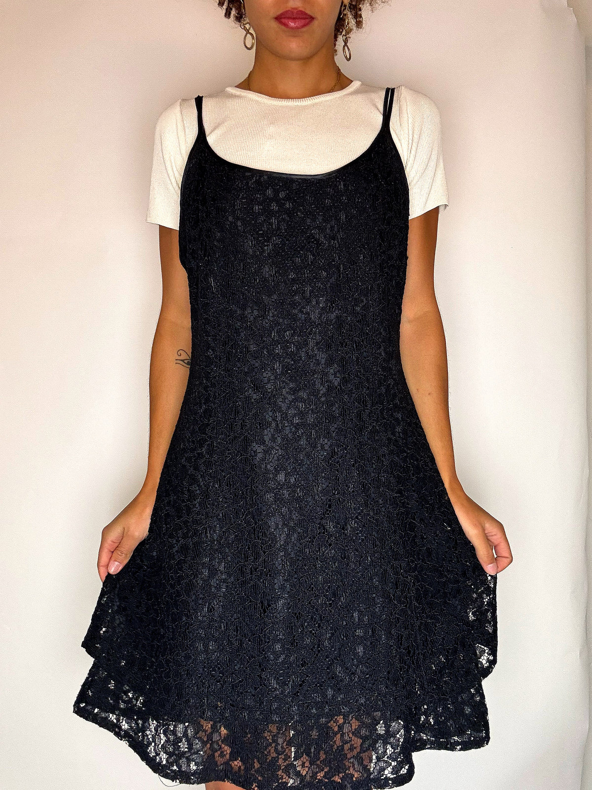 Vintage black lace dress M