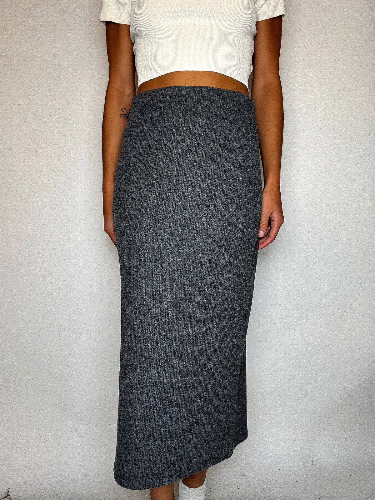Jupe midi fendue en maille grise M/L vintage