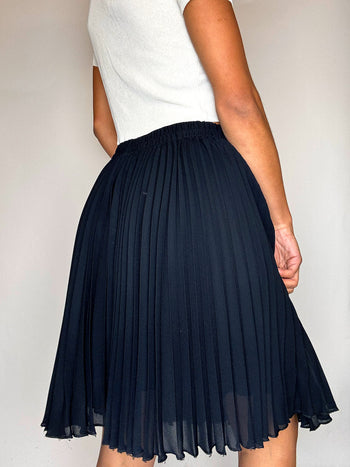 Jupe plissée noire S/M vintage