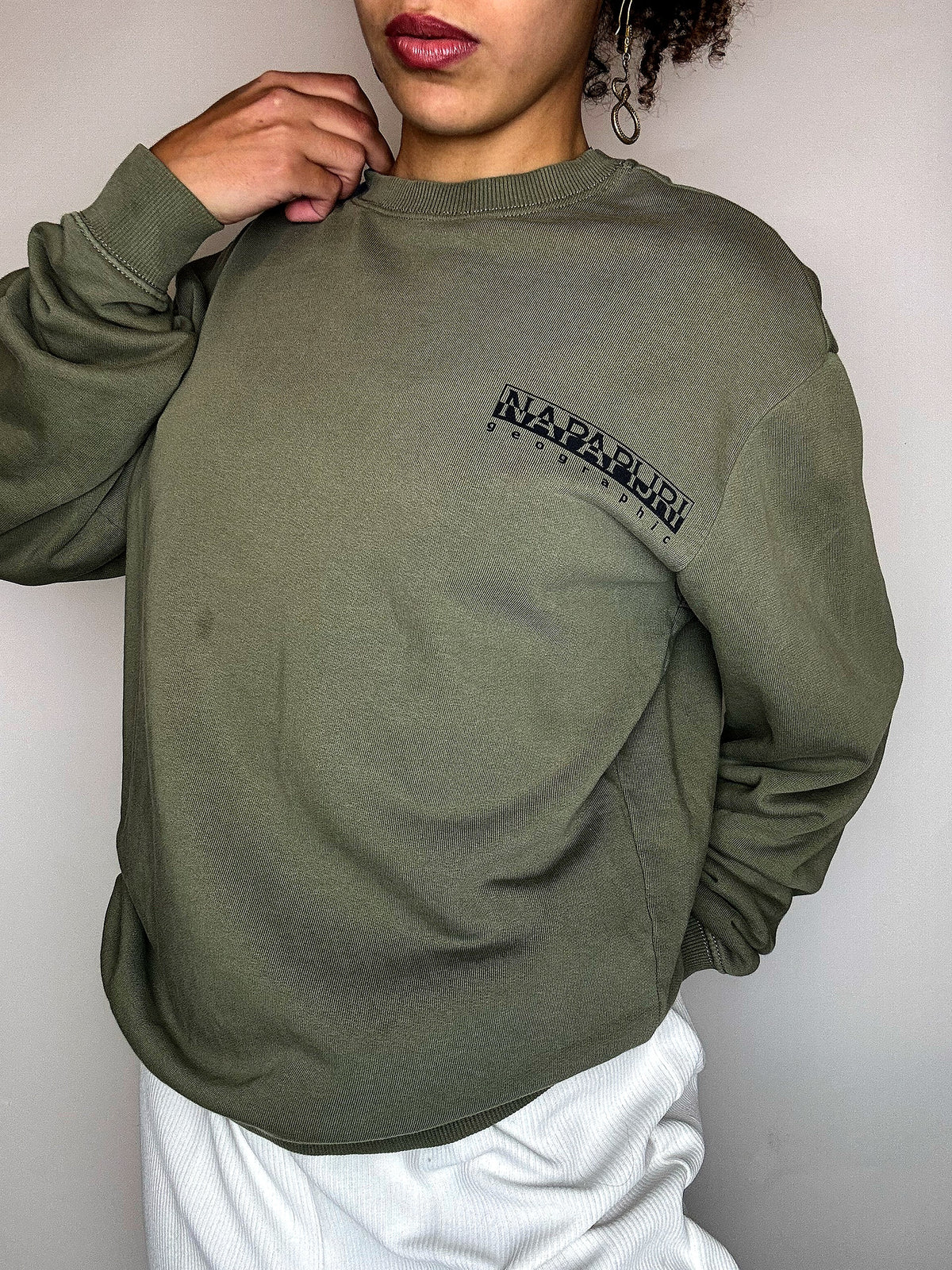 NAPAPIJRI S vintage khaki crewneck sweatshirt