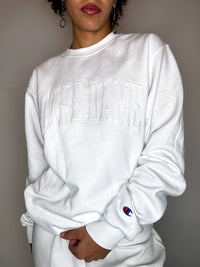Weißes Sweatshirt mit Rundhalsausschnitt CHAMPION S/M Vintage