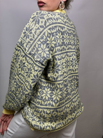 Pull jaune et gris L  à motif vintage