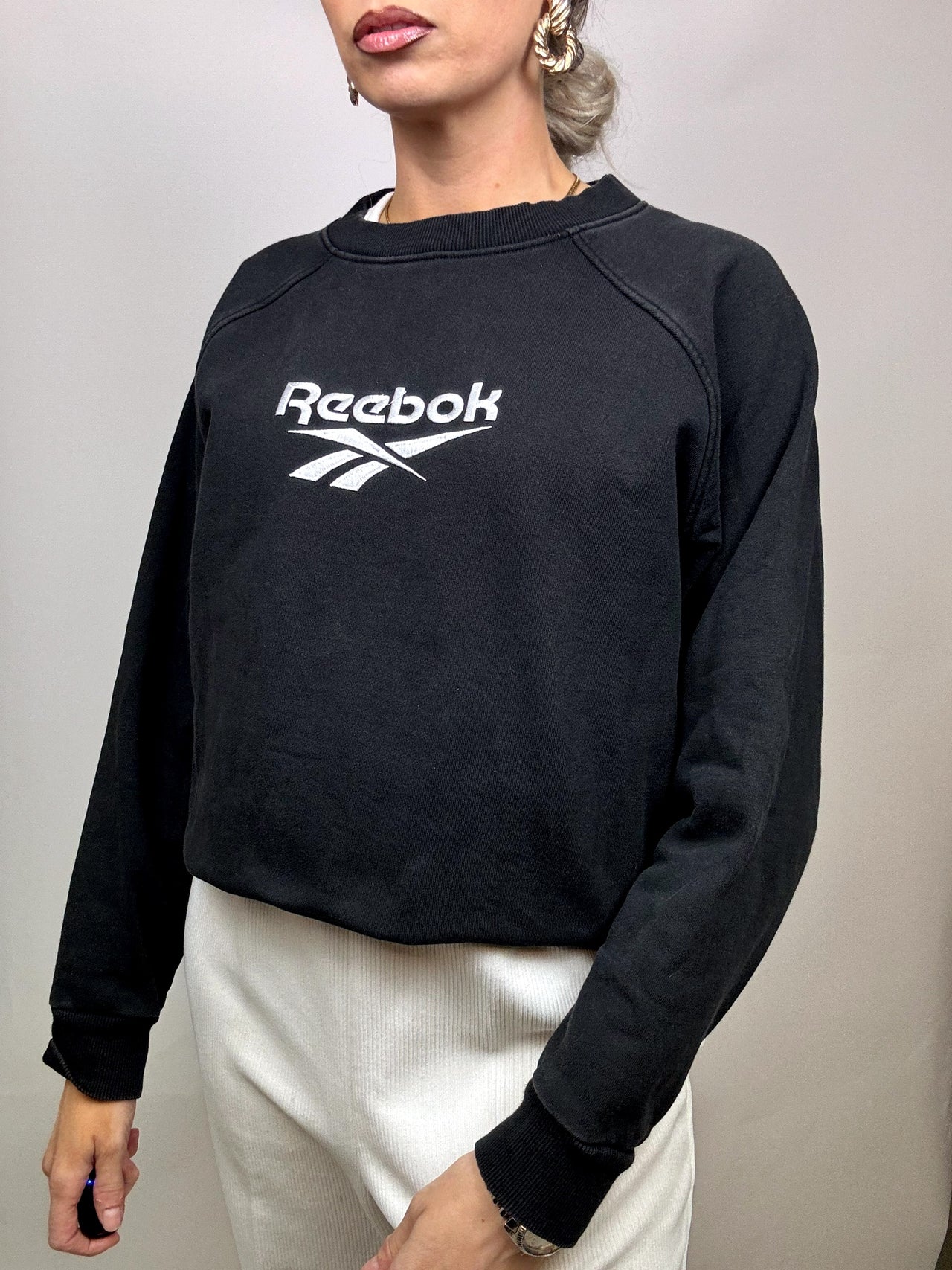 Sweat noir REBOOK L col rond vintage