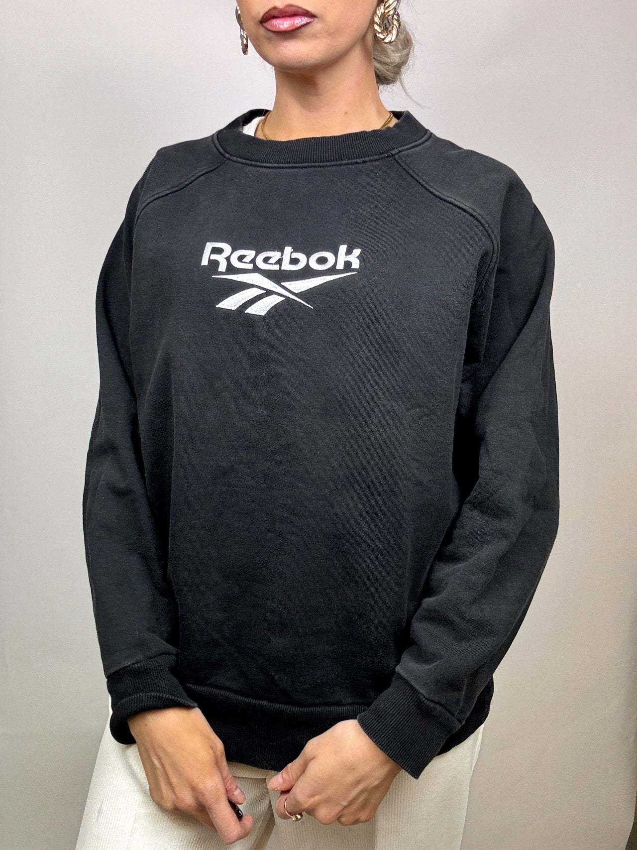 Sweat noir REBOOK L col rond vintage