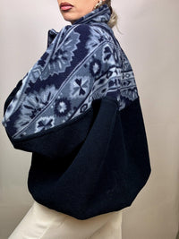 Vintage XL navy graphic zip-neck fleece