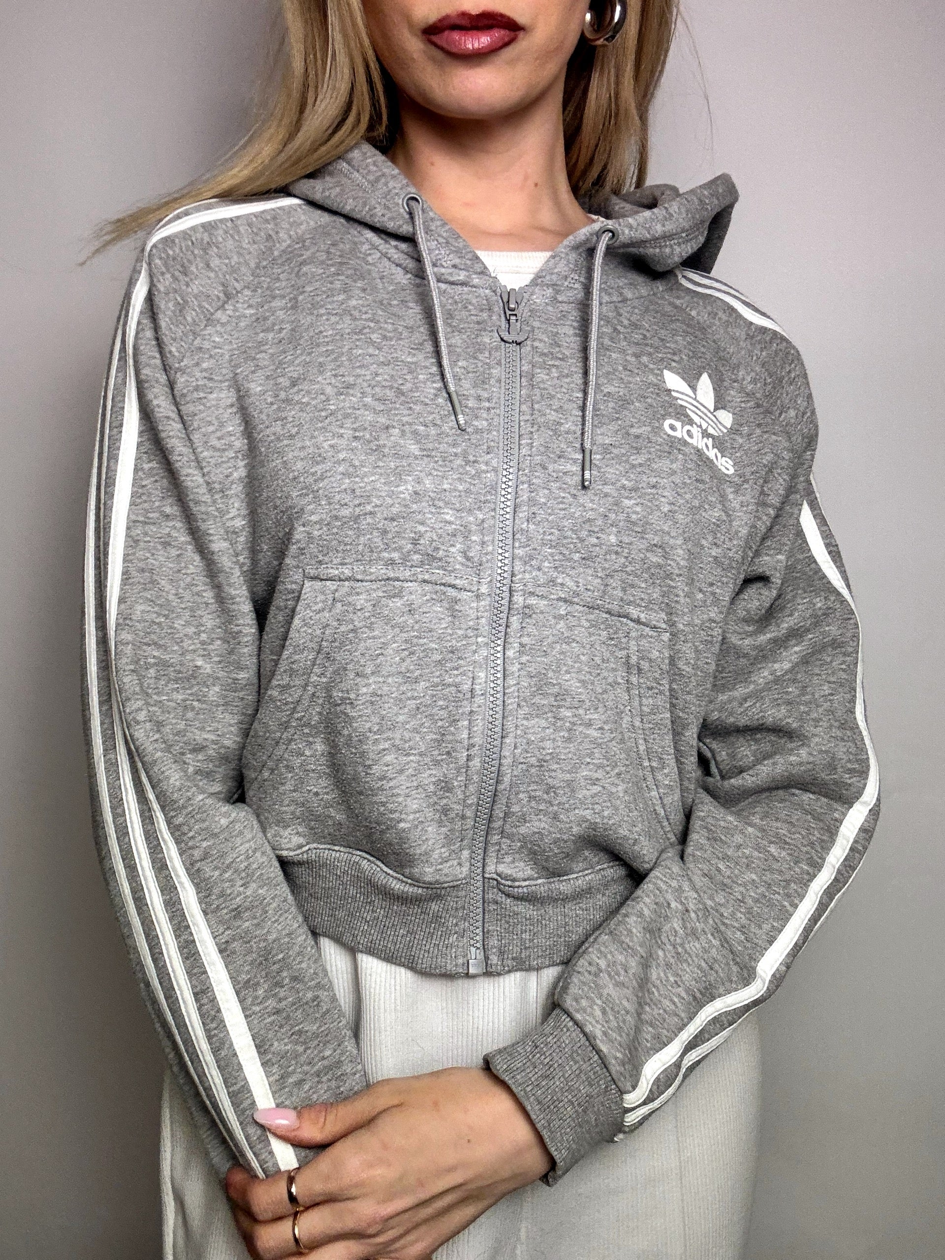 ADIDAS L/XL Vintage Graue kurze Kapuzenjacke