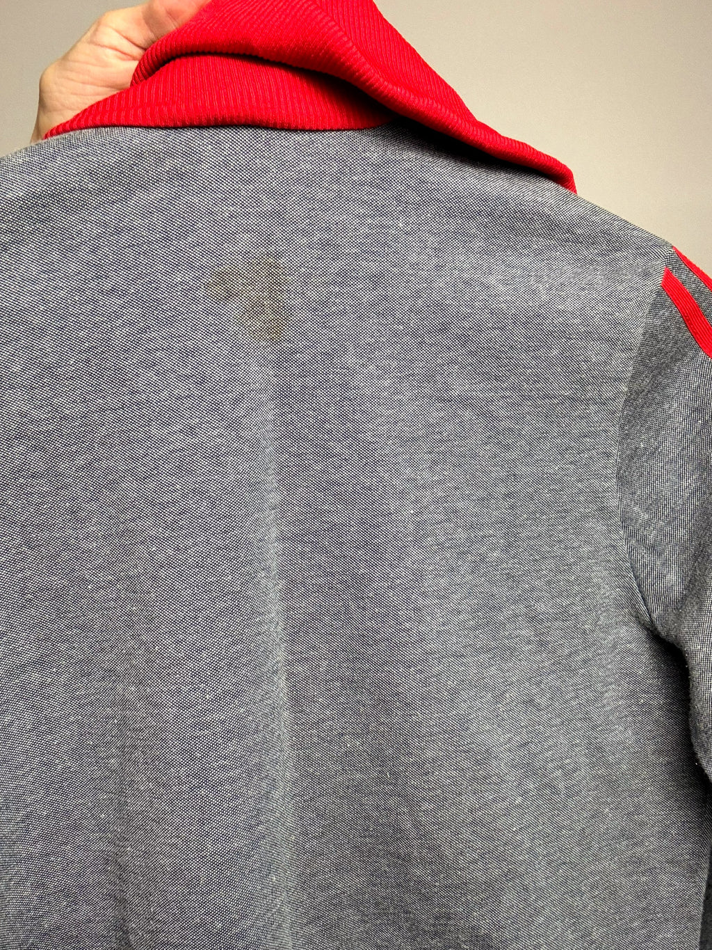 ADIDAS M vintage gray and red fitted jacket