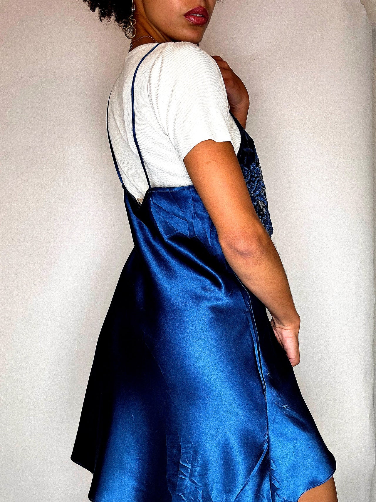 Robe lingerie bleue avec dentelle S/M vintage