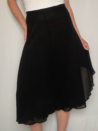 Vintage black leather shoulder bag