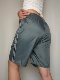Short de sport gris Reebok M vintage
