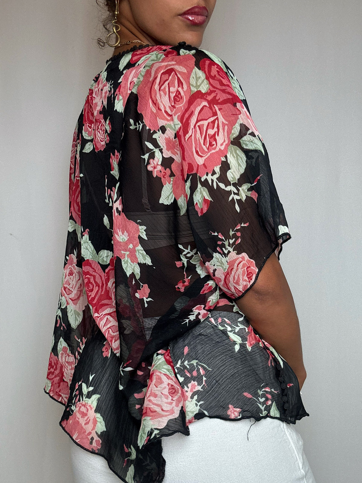 Blouse noire fleuri S vintage