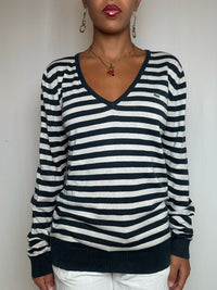 Pull col V rayé beige et vert Lacoste L vintage