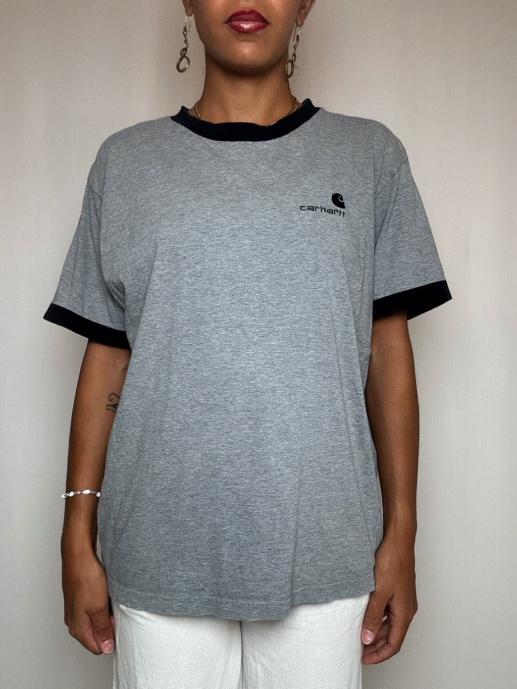 T-shirt gris col noir Carhartt M vintage