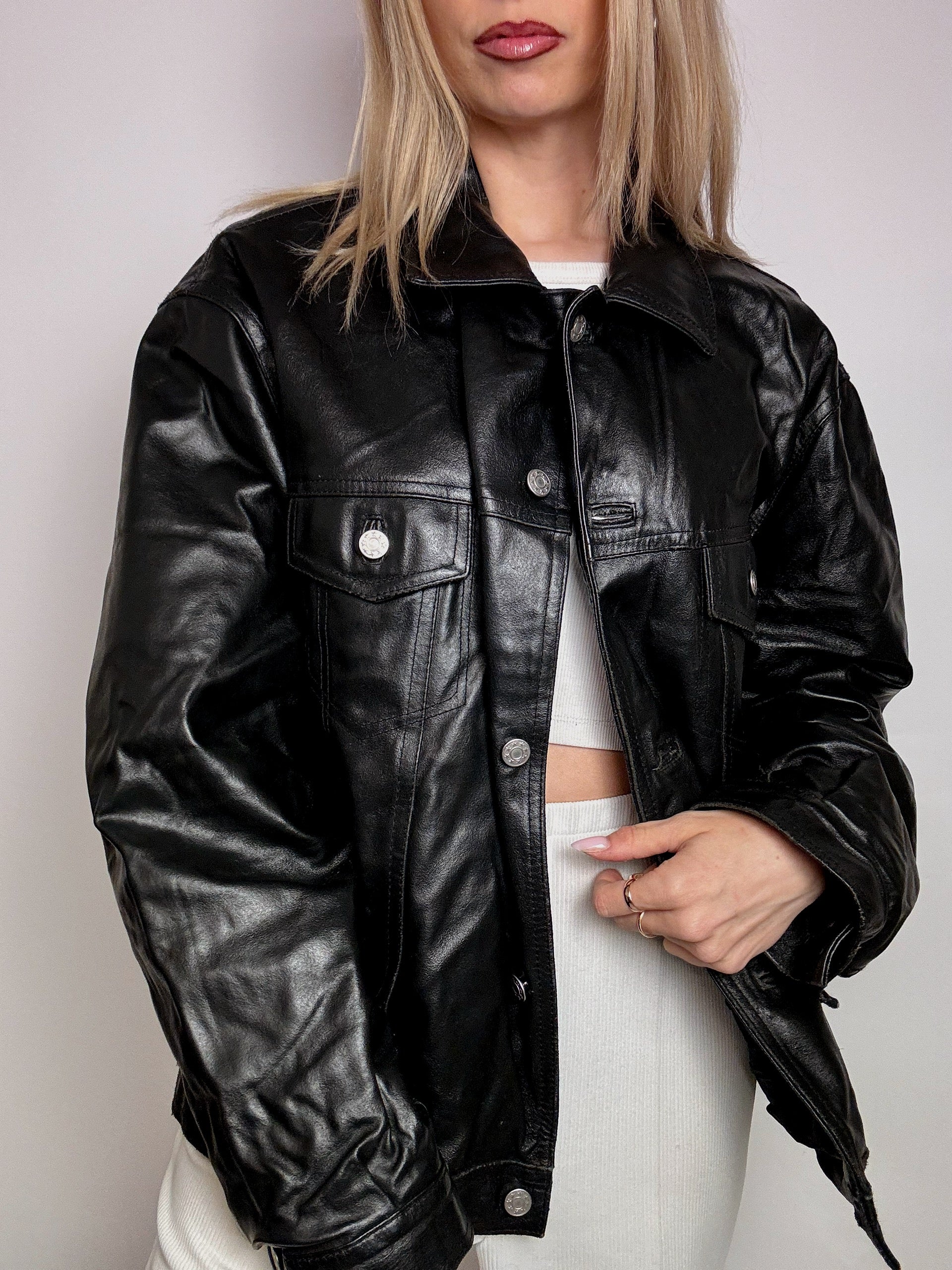 Vintage XL straight black leather jacket