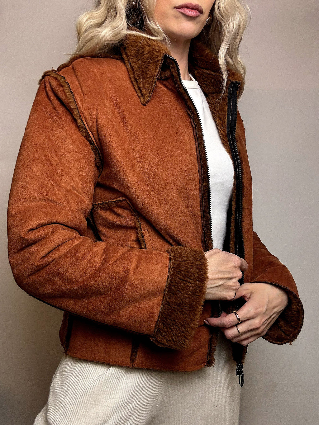 Vintage beige Kunstfell taillierte Jacke M/L